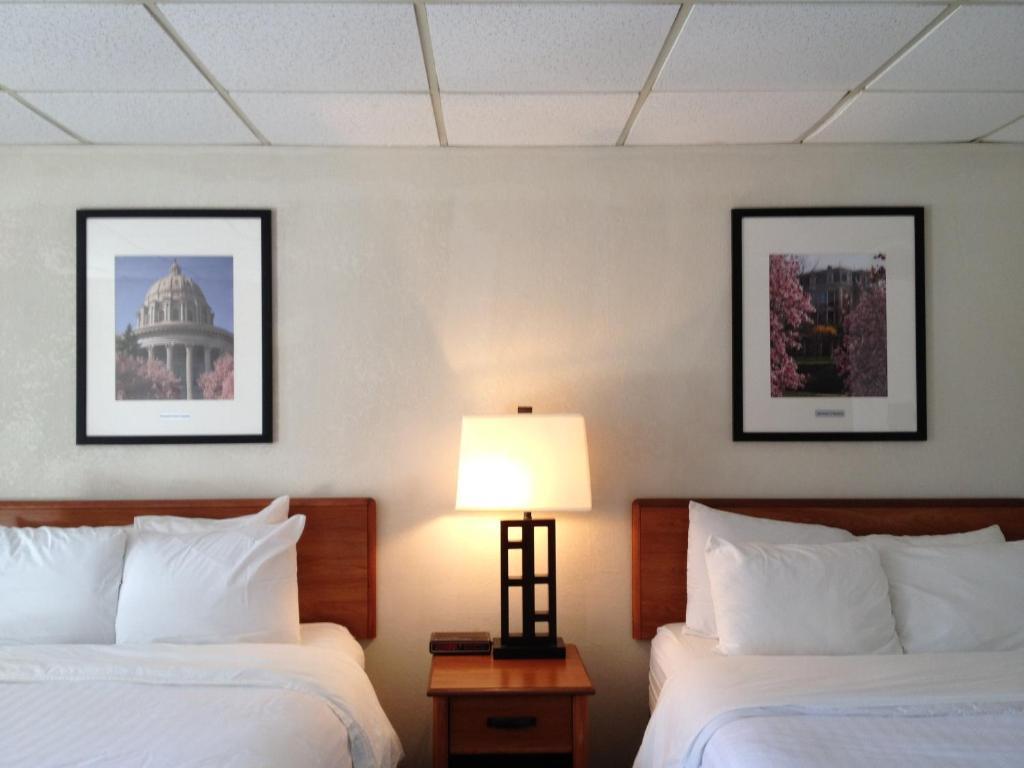 Truman Hotel & Conference Center Jefferson City Room photo